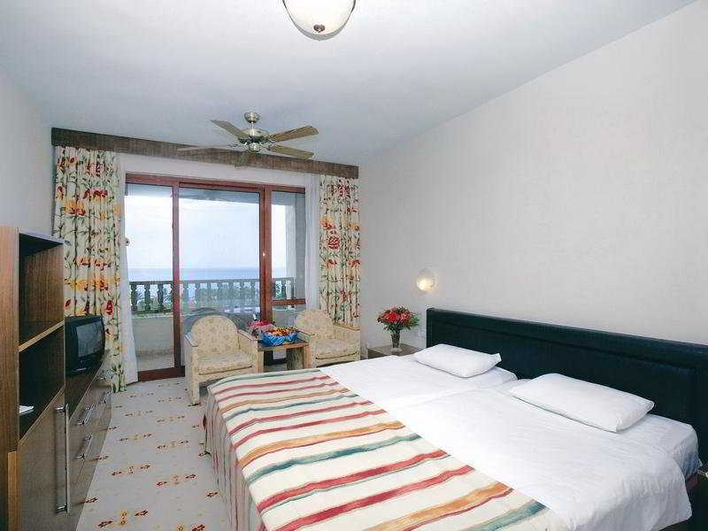 Hotel Defne Garden Side Esterno foto
